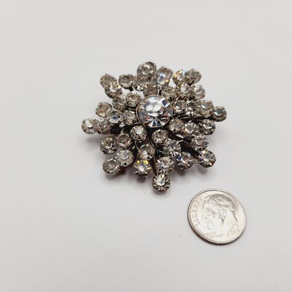 Vintage 1950s Clear Rhinestone Snowflake Wedding Brooch – Mid-Century Bridal Pin - Picture 8 of 9
